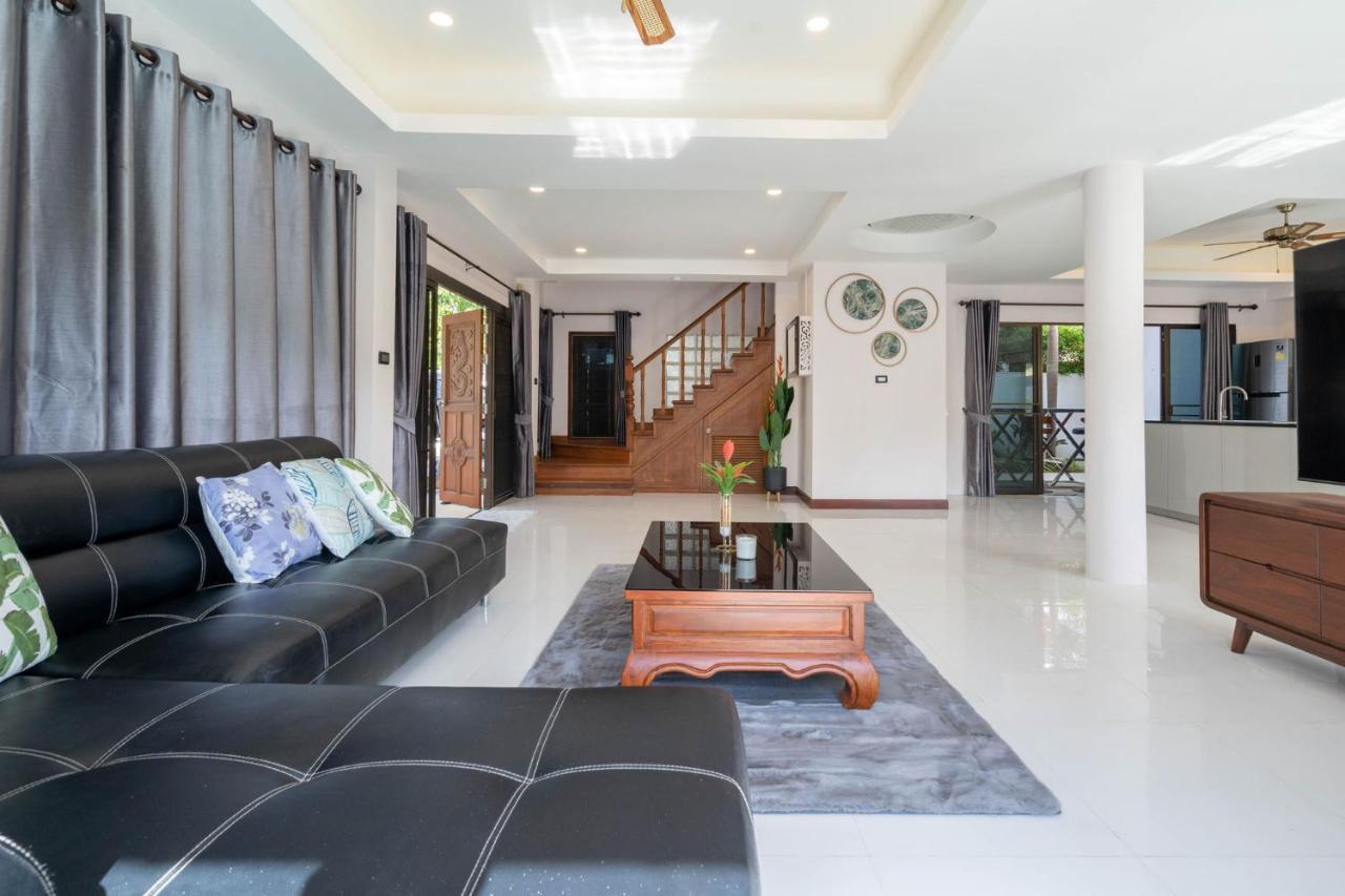 Villa Amaya, 2 Story Tropical Oasis With Green Hills View & Pool, Камала Экстерьер фото
